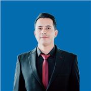 Profesor de filosofía, oriento clases a alumnos de todas las las edades